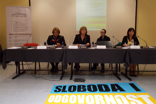 Lajla Zaimović-Kurtović, Besima Borić, Gordana Vidović och Svjetlana Marković presenterar plattformen