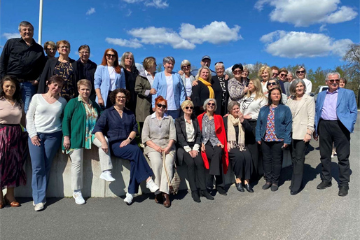 Delegati Skupštine, foto pod otvorenim nebom ispred Golf kluba u Värnamu